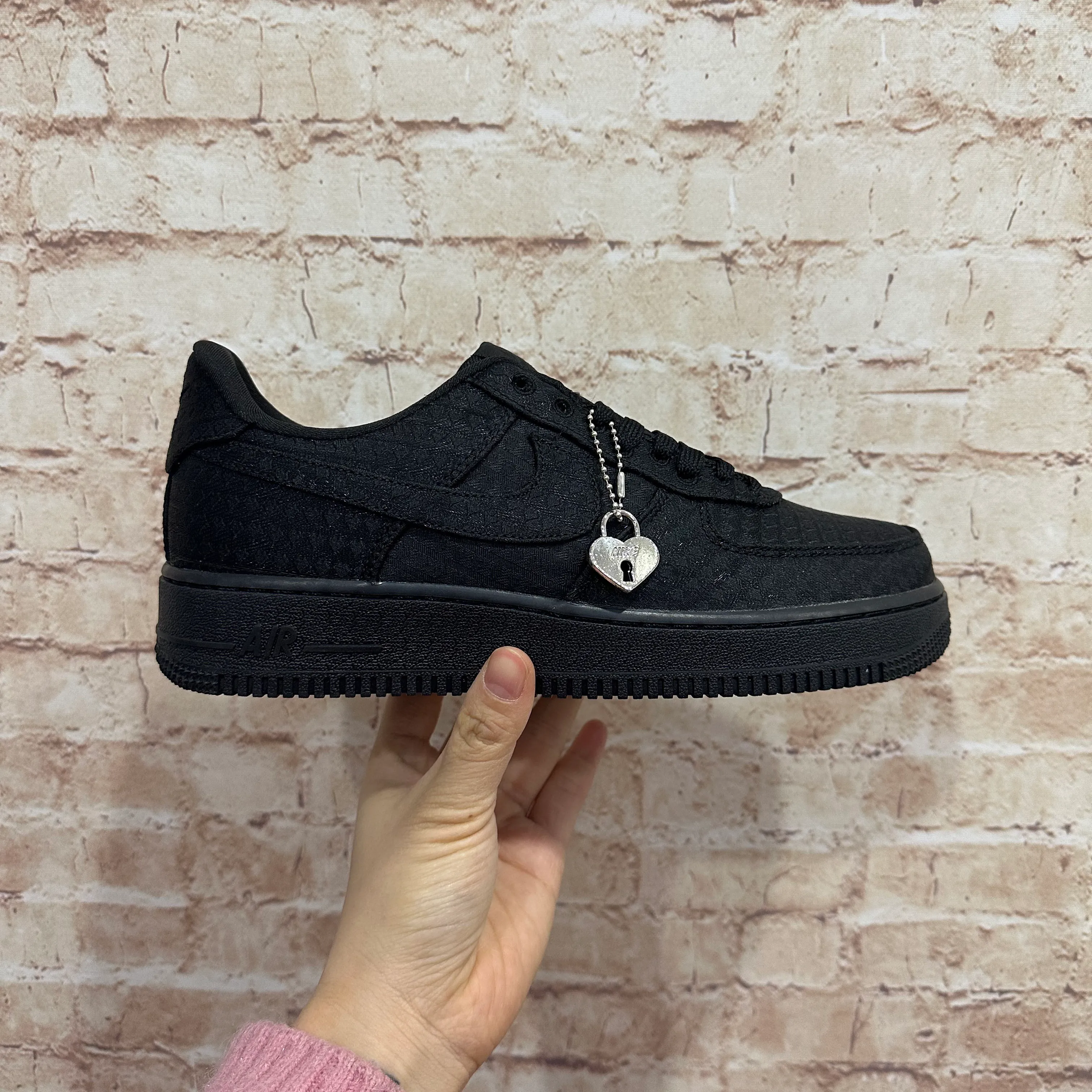 AF 1 Low Valentine’s Day Black (2026) Shoes Sneakers - nk0004954 - Image 8