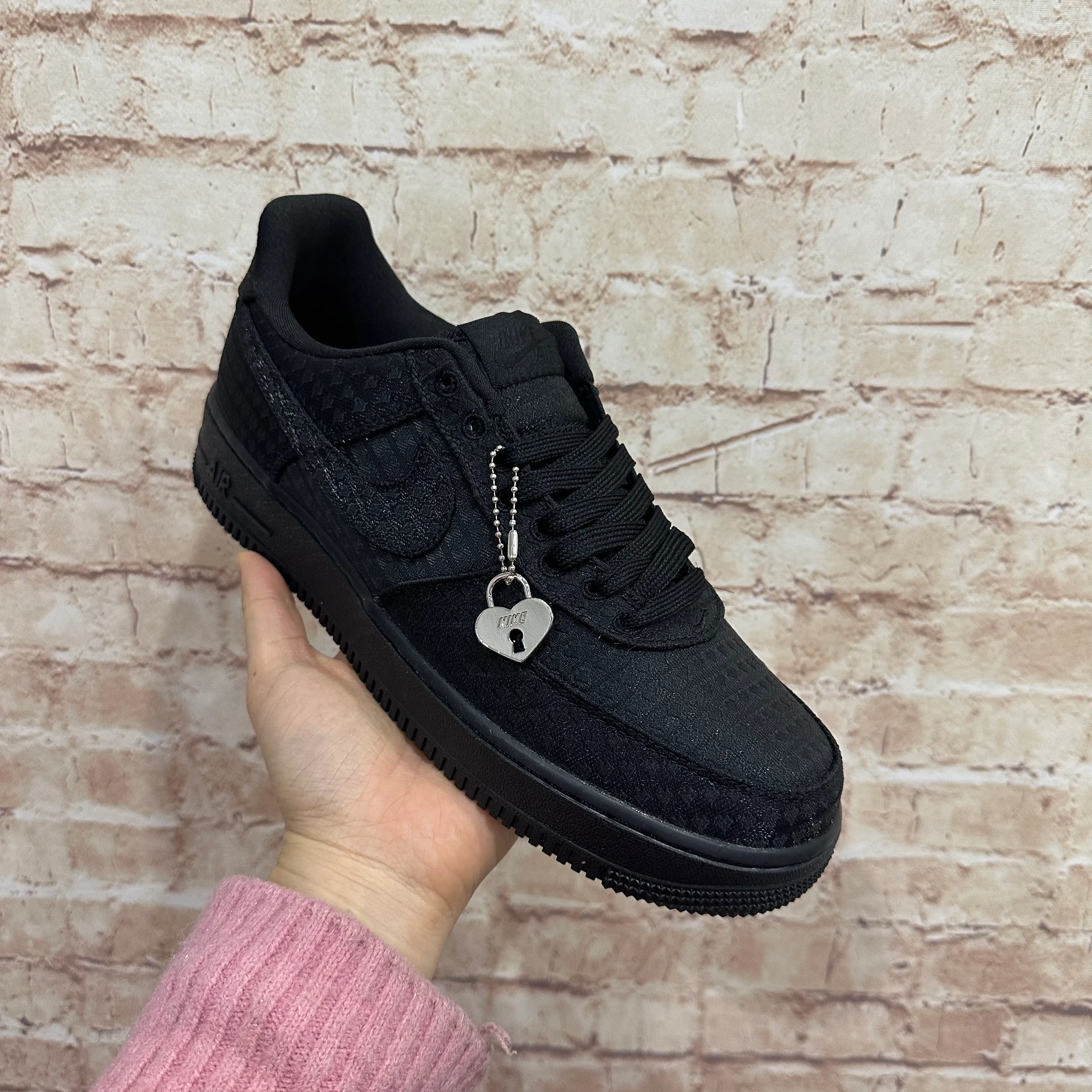 AF 1 Low Valentine’s Day Black (2026) Shoes Sneakers - nk0004954 - Image 9