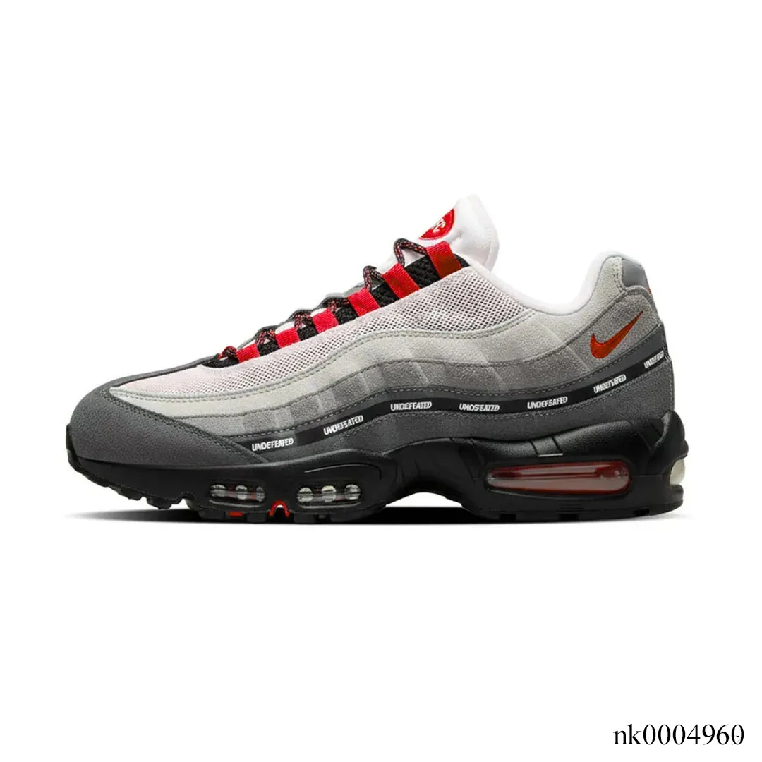 AM 95 SP x Undefeated Geo Tokyo Bright Crimson Shoes Sneakers - nk0004959 - Image 2
