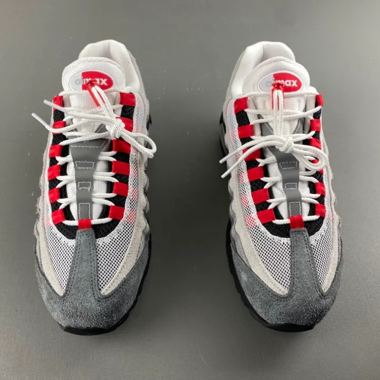 AM 95 SP x Undefeated Geo Tokyo Bright Crimson Shoes Sneakers - nk0004959 - Image 5