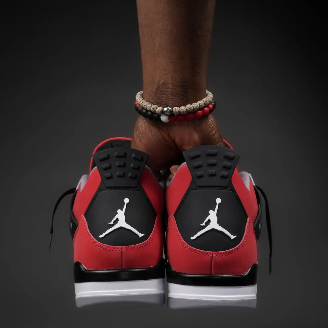 AJ 4 Toro Bravo