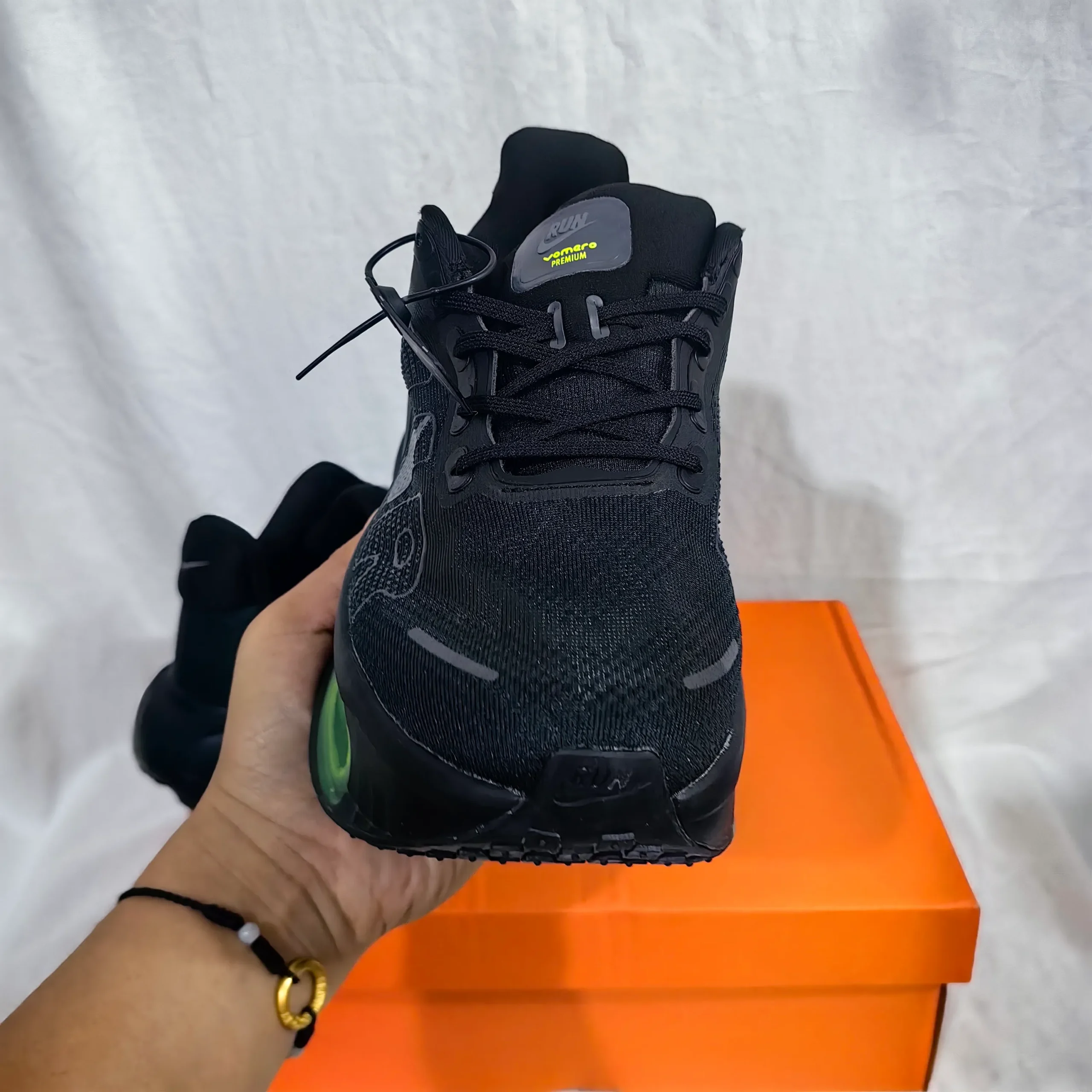 Vomero Premium Black Volt Shoes Sneakers – nk0005017 - Image 6