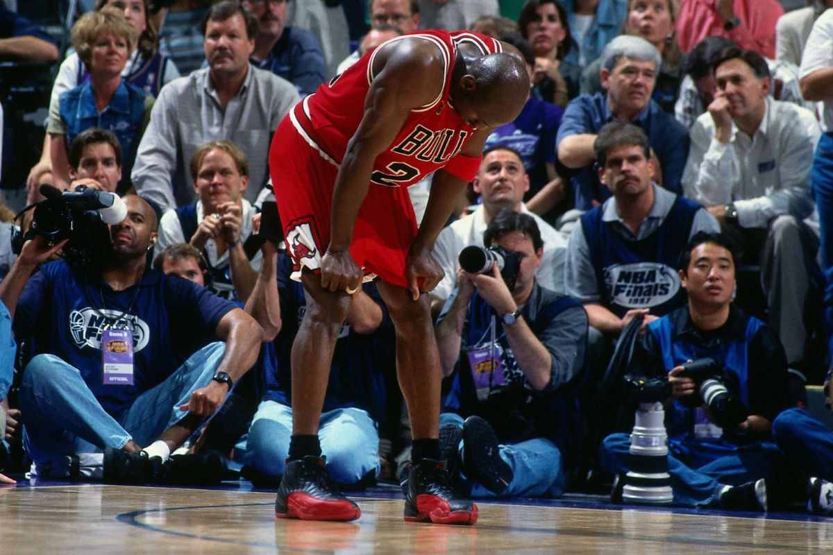 Air Jordan 12 "Flu Game"
