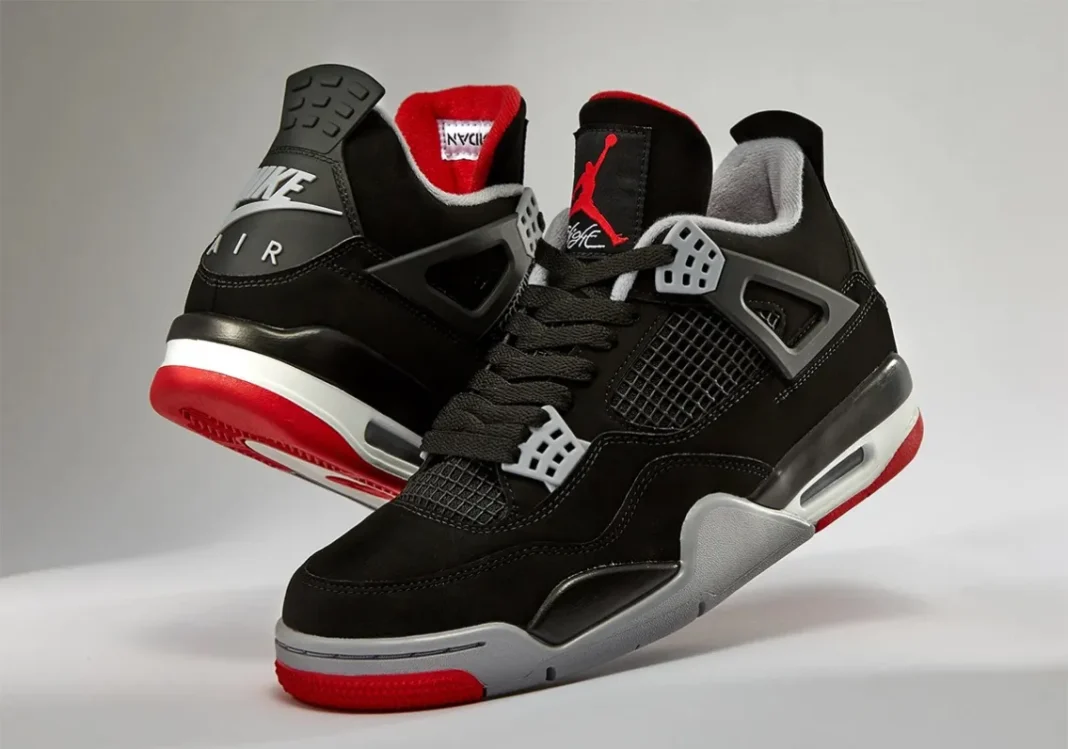 Air Jordan 4 "Bred"