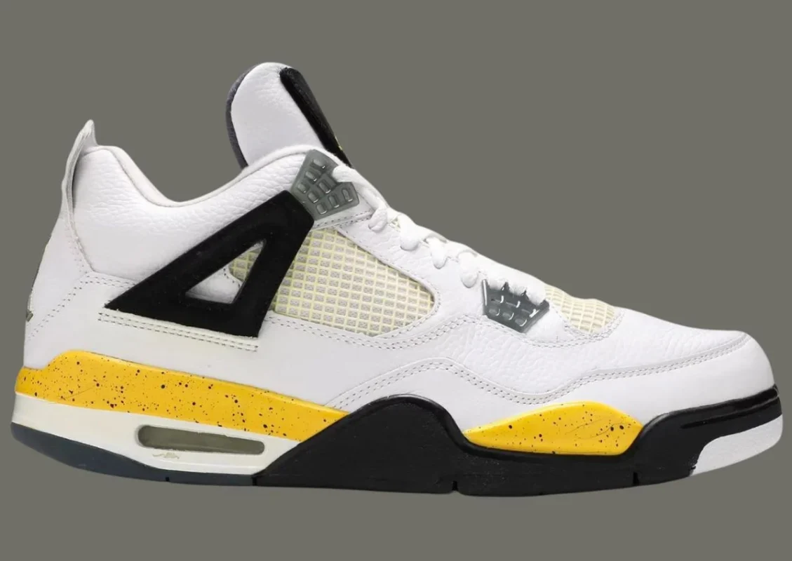 Air Jordan 4 "Tour Yellow"
