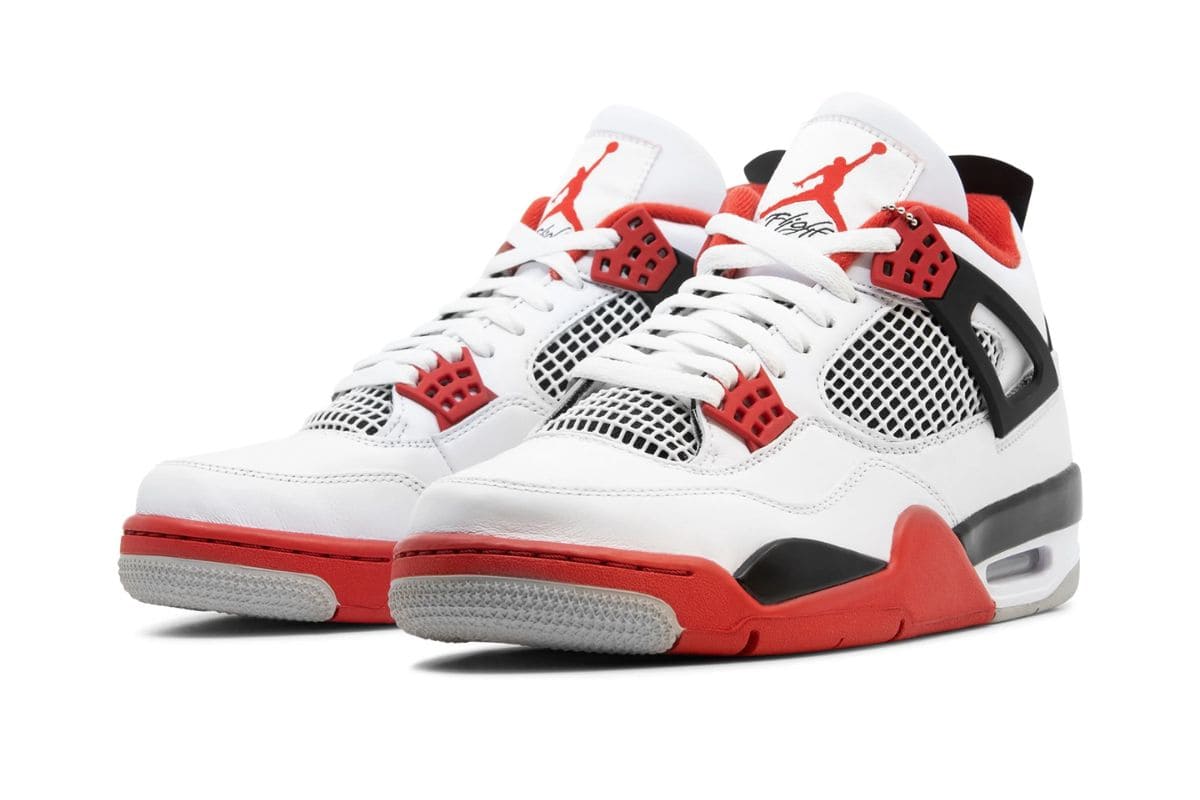 Air Jordan 4 "Fire Red"