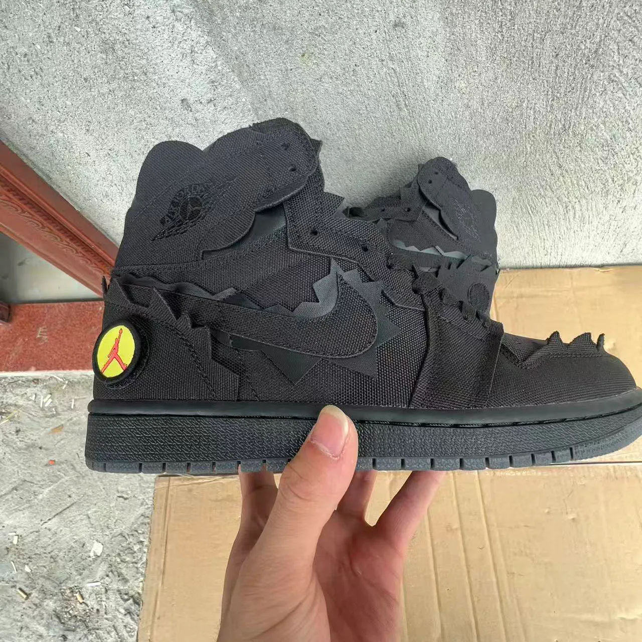 J Balvin x AJ 1 "Black" Shoes Sneakers – nk0005300 - Image 9