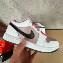 AJ 1 Low SE White Black Desert Berry Shoes Sneakers – nk0005310 - Image 12