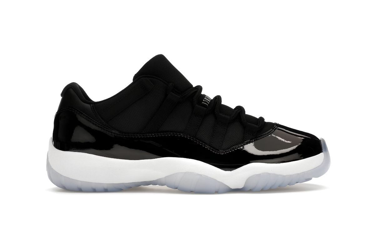 Air Jordan 11 Low "Space Jam"