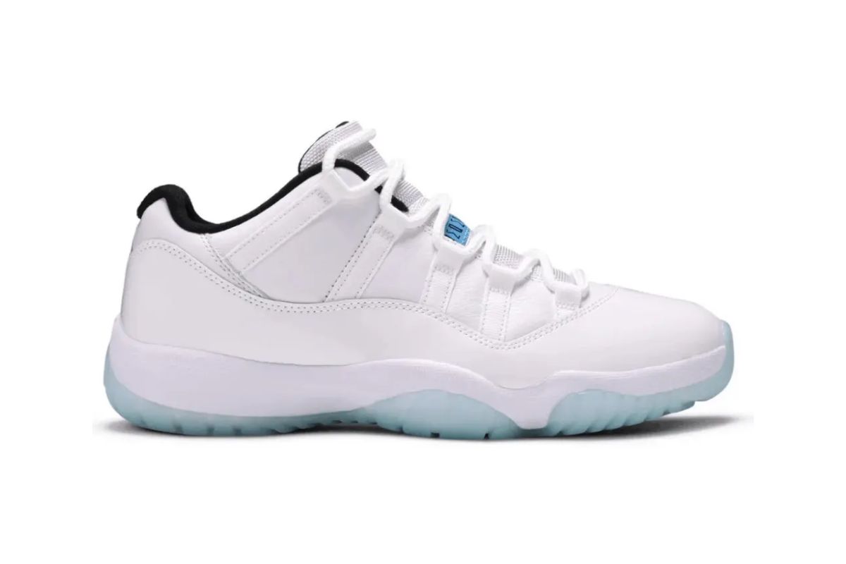 Air Jordan 11 Low "Legend Blue"