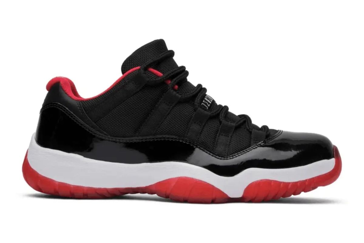 Air Jordan 11 Low "Bred"