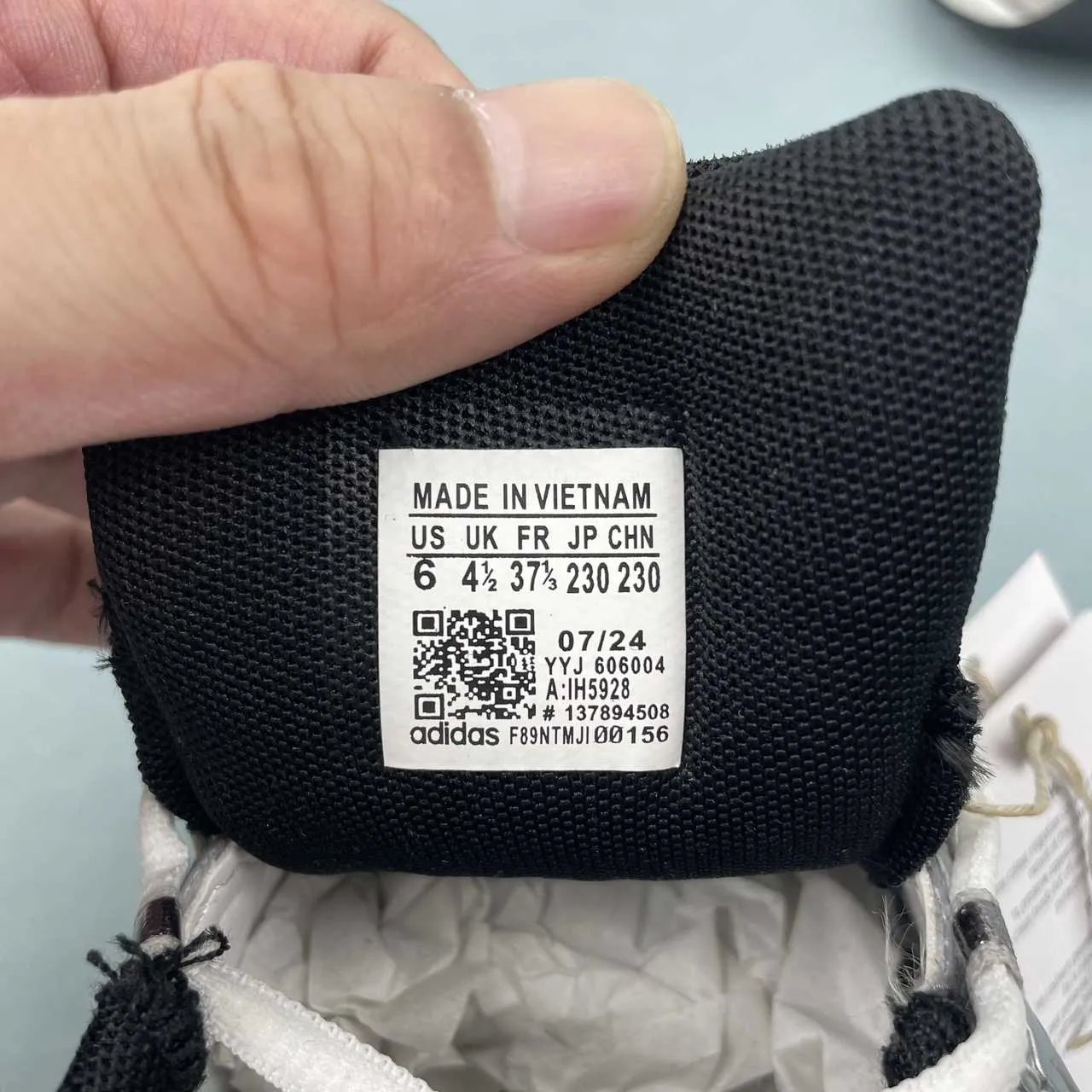 AD ADISTAR CUSHION3 Shoes Sneakers - nk0005347 - Image 17