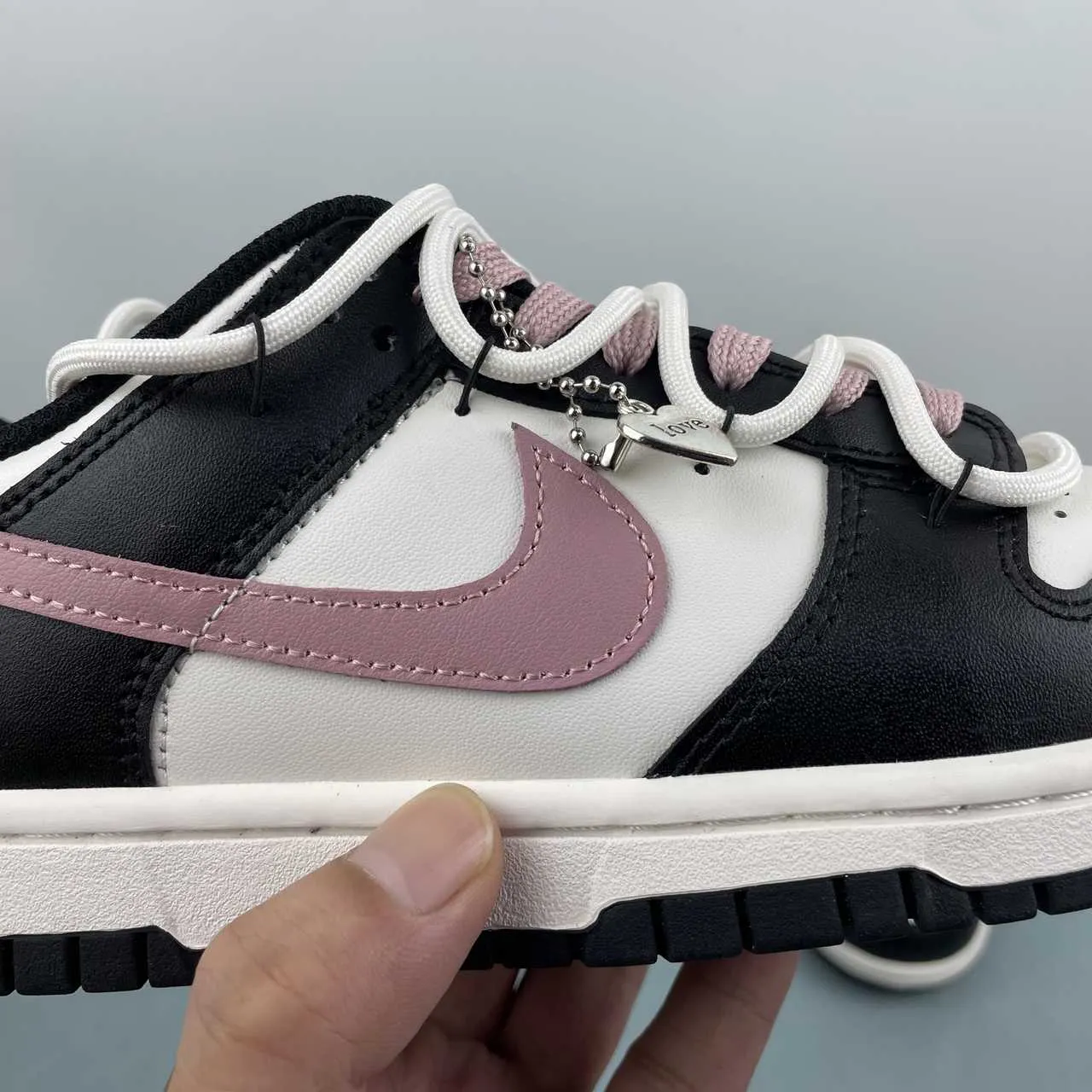 SB Dunk Low Pro "What The Paul" Shoes Sneakers - nk0005381 - Image 12
