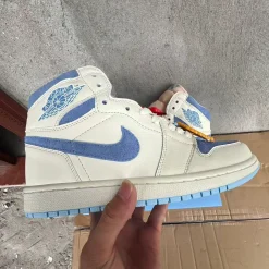 AJ 1 High OG Psychic Blue and Pale Ivory Shoes Sneakers – nk0005386 - Image 3
