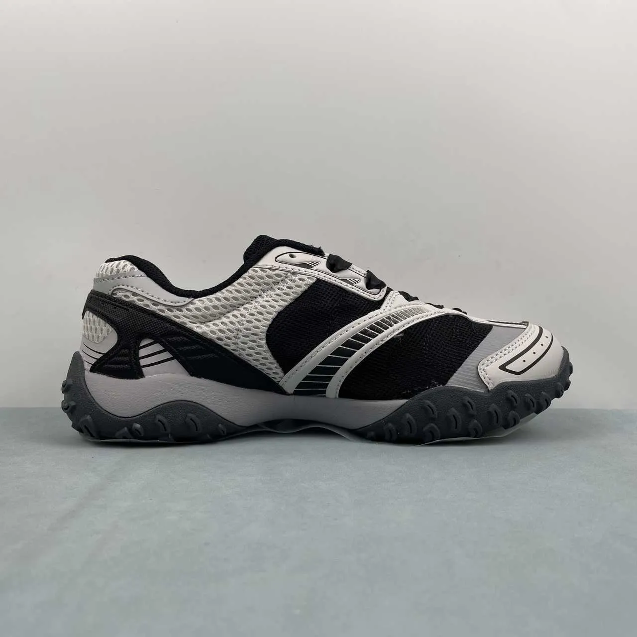 FL Unisex Echappe MS V2 Shoes Sneakers - nk0005393 - Image 3