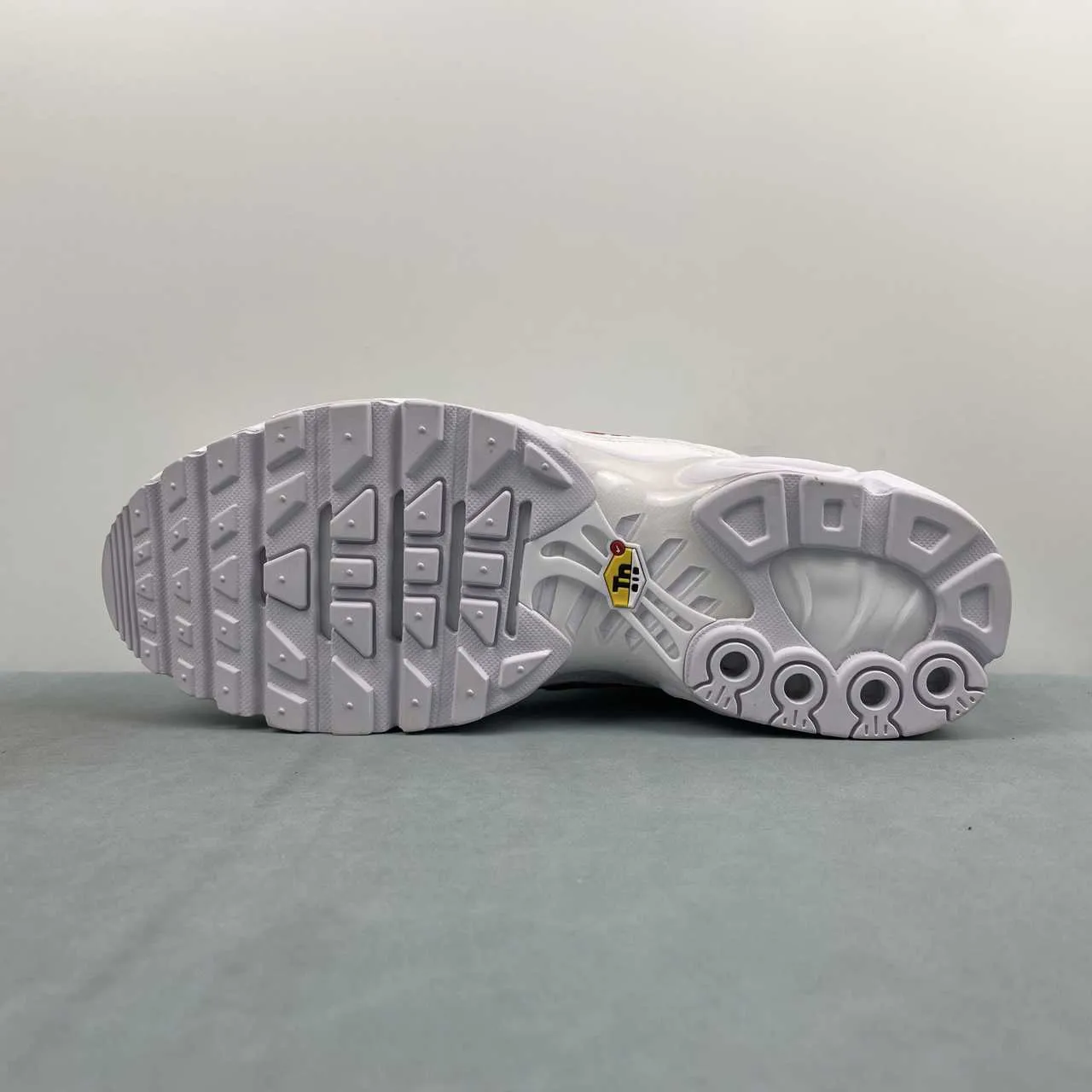 SUP x AM Plus TN White Shoes Sneakers - nk0005399 - Image 5