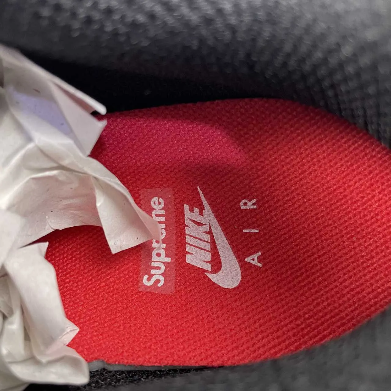 NK x SUP AM Plus TN University Red Shoes Sneakers - nk0005400 - Image 15