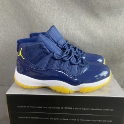 AJ 11 Retro "Michigan Wolverines" Player Exclusive (PE) Shoes Sneakers - nk0005402 - Image 3
