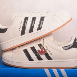 AD Superstar II Year Of The Snake Shoes Sneakers - nk0005442 - Image 4